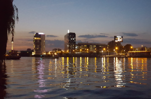 Mehr über den Artikel erfahren Schöne Doku über Friedrichshain